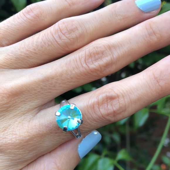 Gorgeous Aquamarine Crystal Ring - Picture 9 of 16